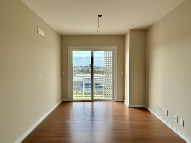 Apartamento 3 quartos e 2 banheiros, à venda, no bairro Três Vendas em Pelotas