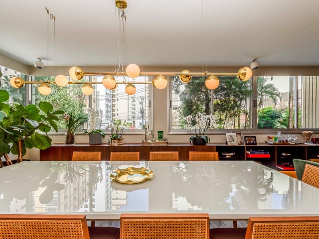 Apartamento com 231m² 4 quartos e 5 banheiros, à venda ou para alugar, no bairro Cerqueira César em São Paulo