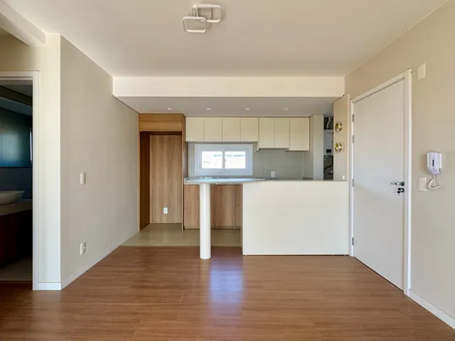Apartamento 3 quartos e 2 banheiros, à venda, no bairro Três Vendas em Pelotas