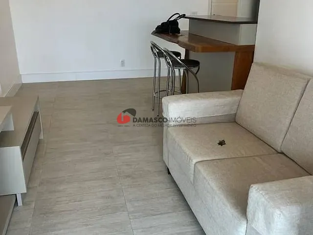 Apartamento 2 quartos e 2 banheiros, à venda, no bairro Cambuci em São Paulo