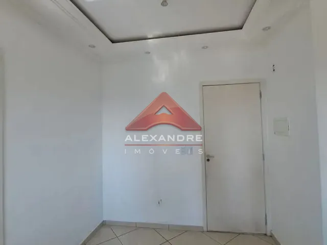 Apartamento com 84m² 2 quartos e 1 banheiro, à venda, no bairro Jardim Ismênia em São José dos Campos