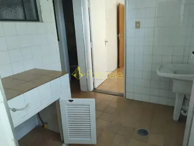 Apartamento 4 quartos e 3 banheiros, à venda, no bairro Centro em Guaratinguetá