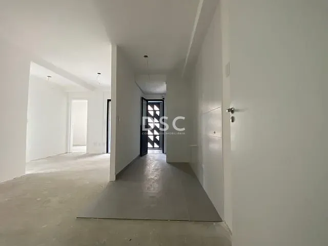 Apartamento com 6200m² 2 quartos e 2 banheiros, à venda, no bairro Santa Quitéria em Curitiba