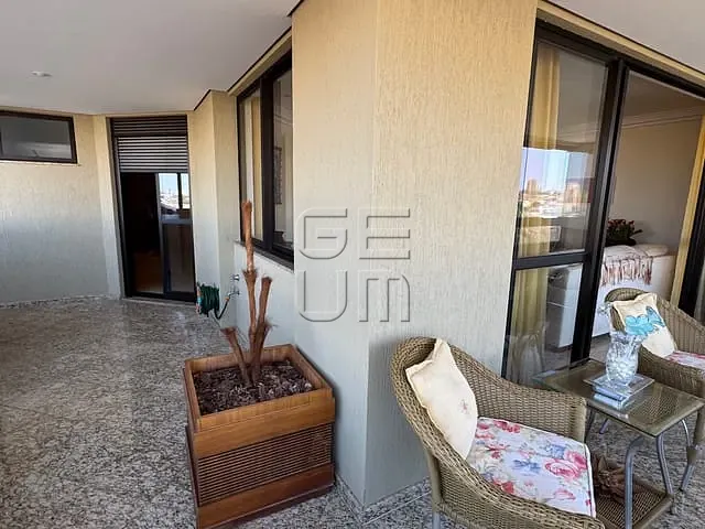 Apartamento 5 quartos e 5 banheiros, à venda, no bairro Dom Bosco em Londrina