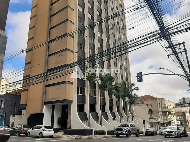 Apartamento com 410m² 4 quartos e 4 banheiros, à venda, no bairro Centro em Ponta Grossa