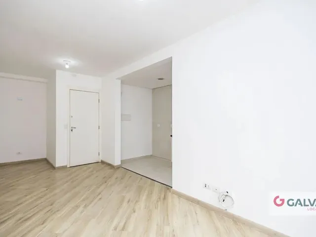 Apartamento 3 quartos e 2 banheiros, para alugar, no bairro Boa Vista em Curitiba