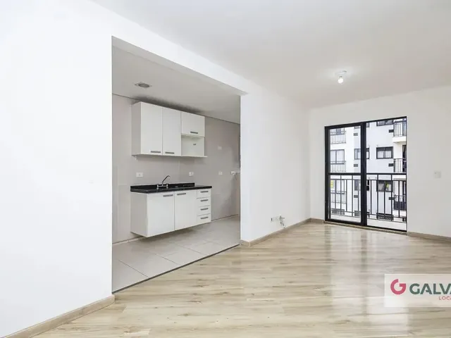 Apartamento 3 quartos e 2 banheiros, para alugar, no bairro Boa Vista em Curitiba