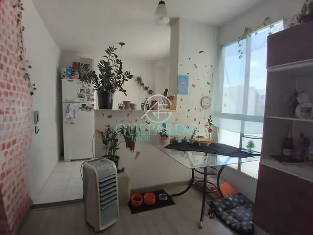 Apartamento com 55m² 2 quartos e 1 banheiro, à venda, no bairro Gleba Esperança em Londrina