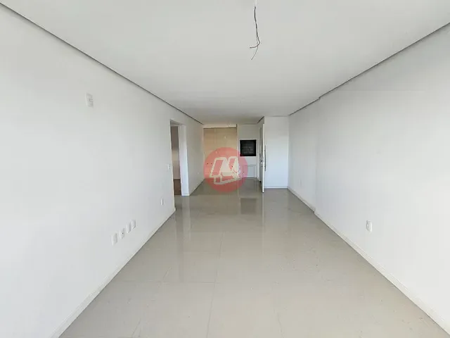 Apartamento com 90m² 2 quartos e 2 banheiros, para alugar, no bairro Jardim Botânico em Porto Alegre