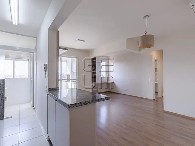 Apartamento 2 quartos e 2 banheiros, à venda, no bairro Aurora em Londrina
