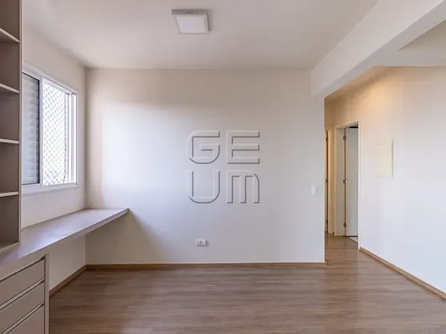 Apartamento 2 quartos e 2 banheiros, à venda, no bairro Aurora em Londrina