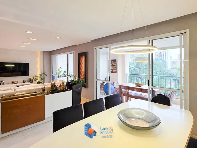 Apartamento com 168m² 4 quartos e 5 banheiros, à venda, no bairro Brooklin em São Paulo