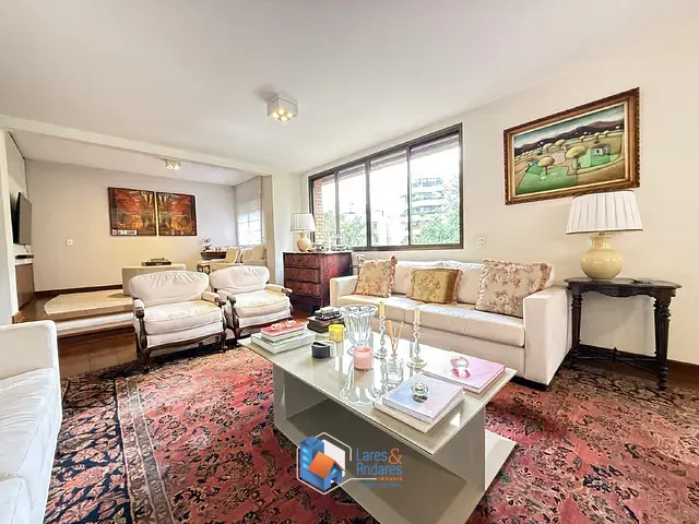 Apartamento com 226m² 3 quartos e 3 banheiros, à venda, no bairro Real Parque em São Paulo