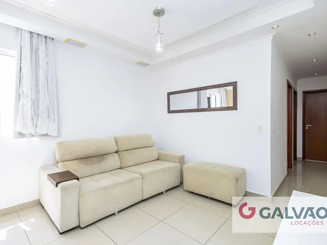 Apartamento 2 quartos e 1 banheiro, para alugar, no bairro Boa Vista em Curitiba