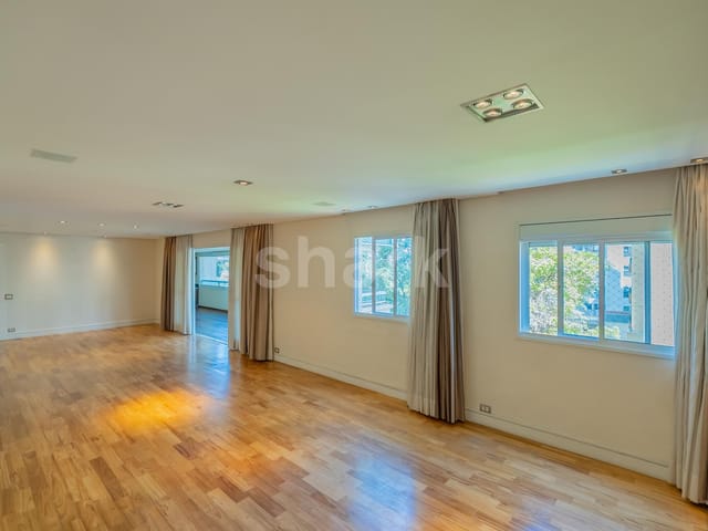Apartamento com 206m² 3 quartos e 5 banheiros, à venda, no bairro Campo Belo em São Paulo