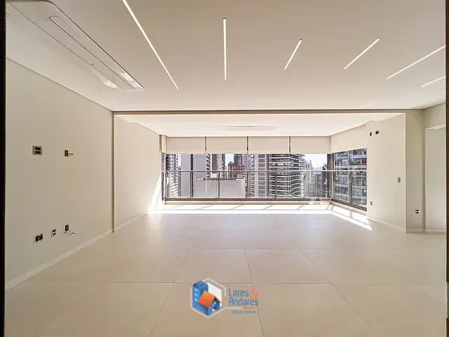 Apartamento com 157m² 3 quartos e 4 banheiros, à venda, no bairro Indianópolis em São Paulo