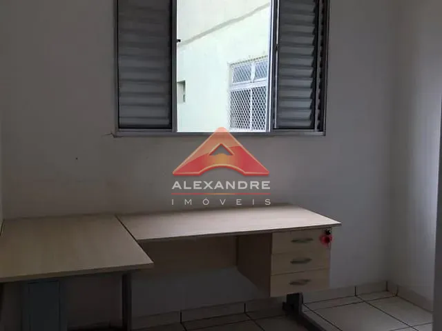 Apartamento com 83m² 2 quartos e 2 banheiros, à venda, no bairro Vila Industrial em São José dos Campos
