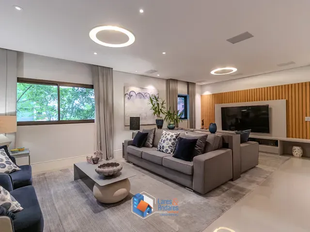 Apartamento com 264m² 3 quartos e 5 banheiros, à venda, no bairro Moema em São Paulo