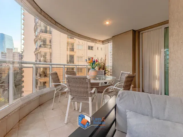 Apartamento com 332m² 4 quartos e 6 banheiros, à venda, no bairro Chácara Itaim em São Paulo