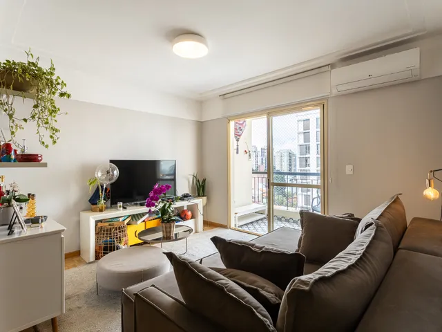 Foto do Apartamento - Apartamento para venda em Vila Pompéia com 3 quartos, sendo 1 suíte, 84m² | Lares e Andares Imóveis