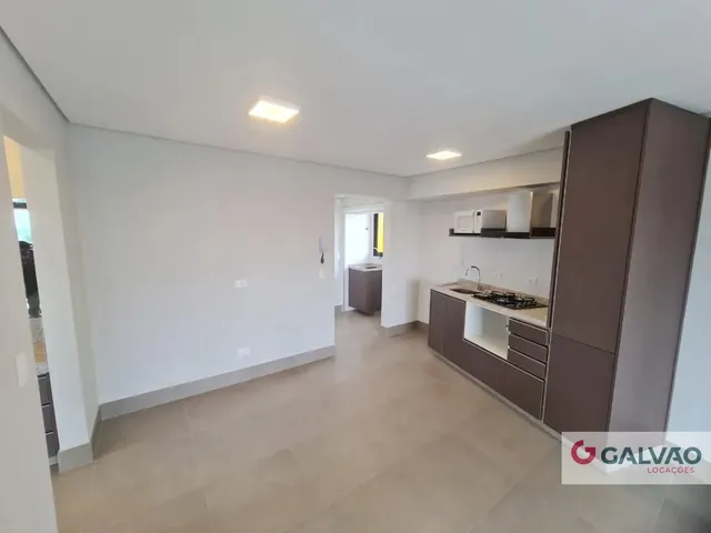 Apartamento 1 quarto e 1 banheiro, para alugar, no bairro Vila Izabel em Curitiba