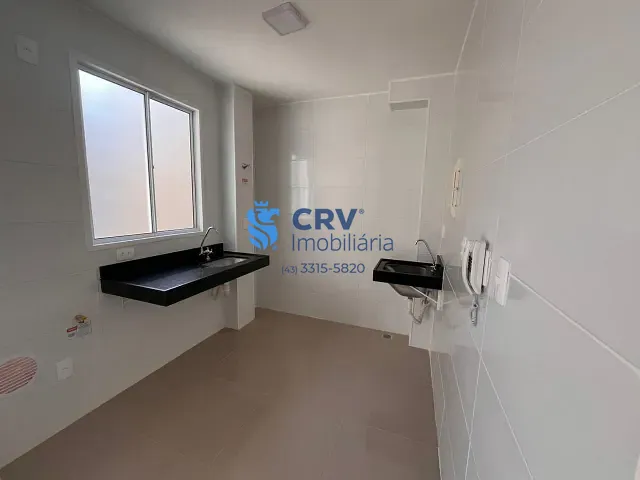 Apartamento com 82m² 2 quartos e 1 banheiro, à venda, no bairro Pioneiros em Londrina