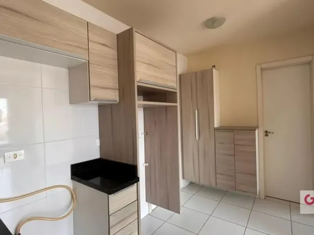 Apartamento 1 quarto e 1 banheiro, para alugar, no bairro Alto Boqueirão em Curitiba