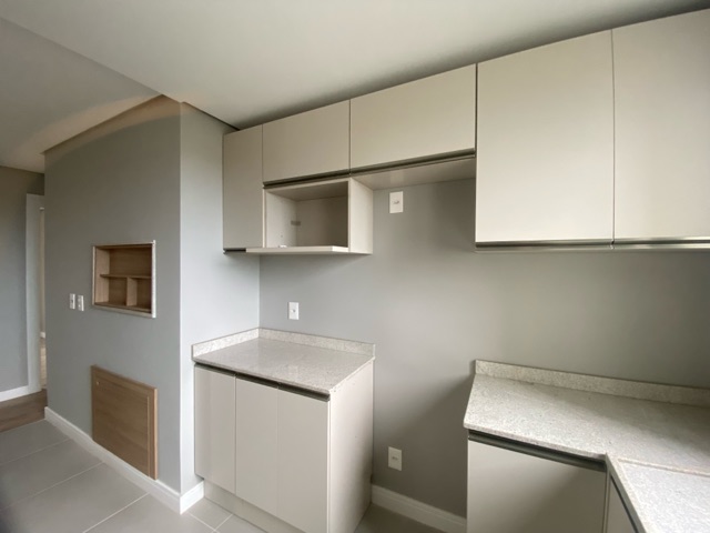 Apartamento 3 quartos e 2 banheiros, à venda, no bairro Parque Una em Pelotas