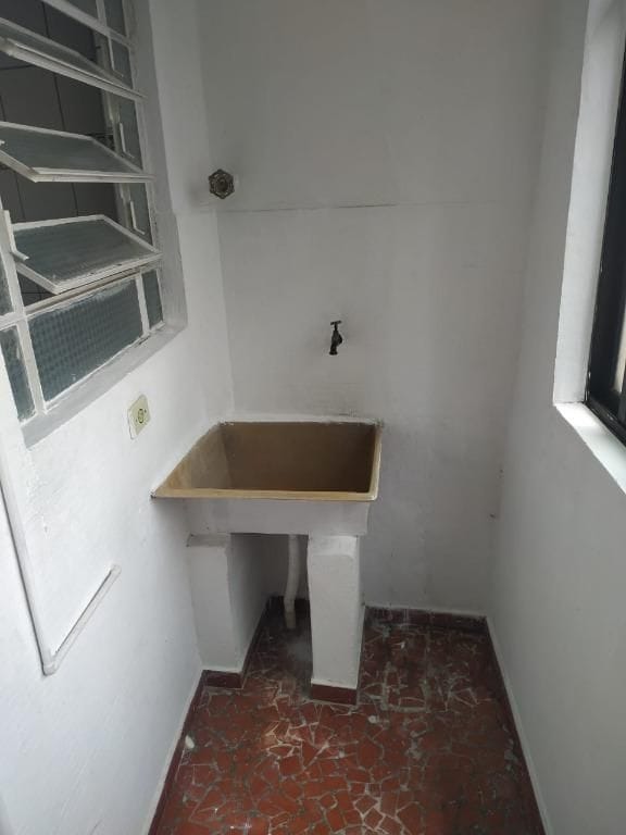 Apartamento 1 quarto e 1 banheiro, para alugar, no bairro Vila Regente Feijó em São Paulo