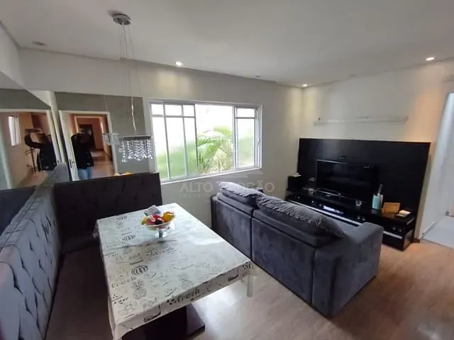 Apartamento com 62m² 2 quartos e 1 banheiro, à venda, no bairro Parque São Vicente em Mauá