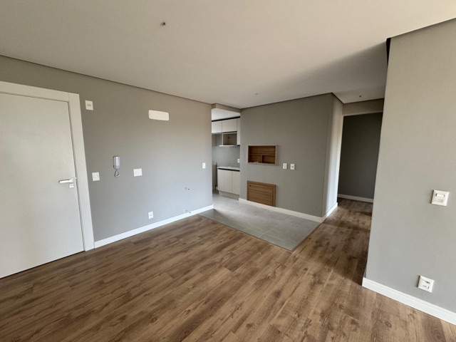 Apartamento 3 quartos e 2 banheiros, à venda, no bairro Parque Una em Pelotas