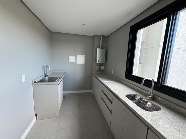 Apartamento 3 quartos e 2 banheiros, à venda, no bairro Parque Una em Pelotas