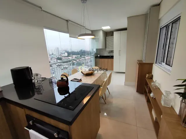 Apartamento 2 quartos e 2 banheiros, à venda, no bairro Santo Amaro em São Paulo