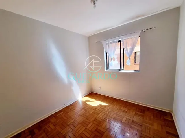 Apartamento com 92m² 3 quartos e 2 banheiros, à venda, no bairro Centro em Londrina