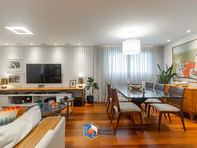 Apartamento com 202m² 3 quartos e 5 banheiros, à venda, no bairro Indianópolis em São Paulo