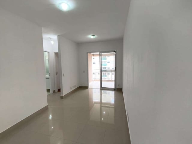 Apartamento com 57m² 2 quartos e 1 banheiro, para alugar, no bairro Barra Funda em São Paulo