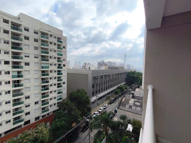 Apartamento com 57m² 2 quartos e 1 banheiro, para alugar, no bairro Barra Funda em São Paulo