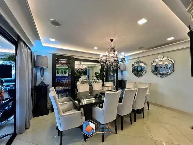 Apartamento com 300m² 5 quartos e 5 banheiros, à venda, no bairro Ibirapuera em São Paulo