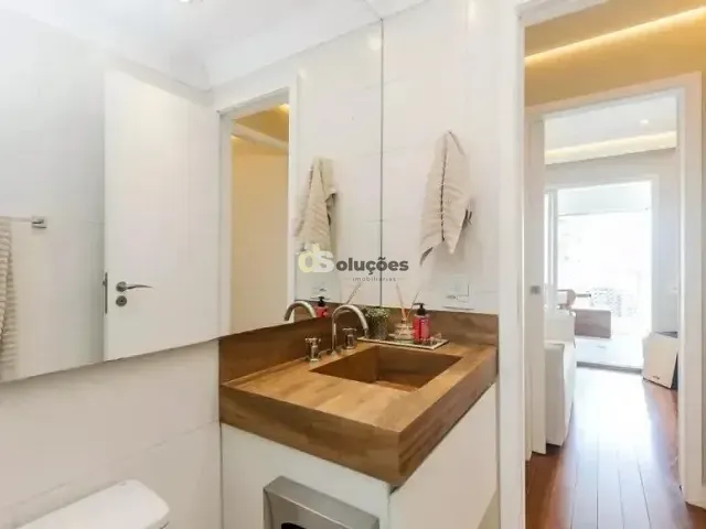 Apartamento 2 quartos e 2 banheiros, à venda, no bairro Jardim das Acácias em São Paulo
