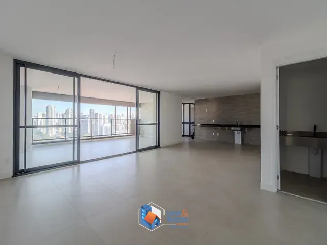 Apartamento com 177m² 4 quartos e 4 banheiros, à venda, no bairro Vila Firmiano Pinto em São Paulo