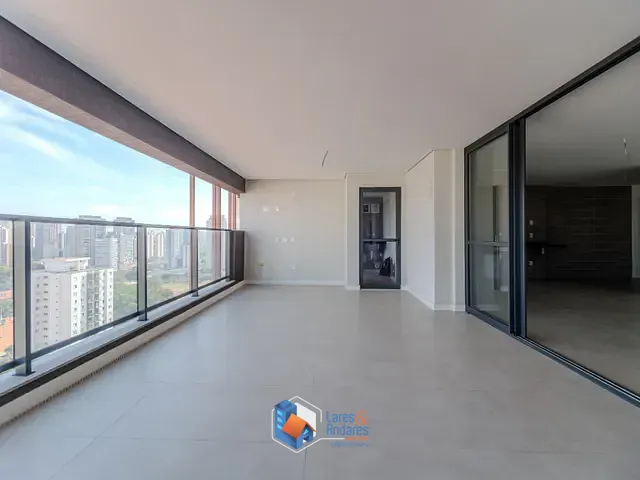 Apartamento com 177m² 4 quartos e 4 banheiros, à venda, no bairro Vila Firmiano Pinto em São Paulo