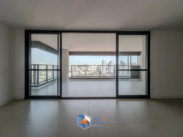 Apartamento com 177m² 4 quartos e 4 banheiros, à venda, no bairro Vila Firmiano Pinto em São Paulo