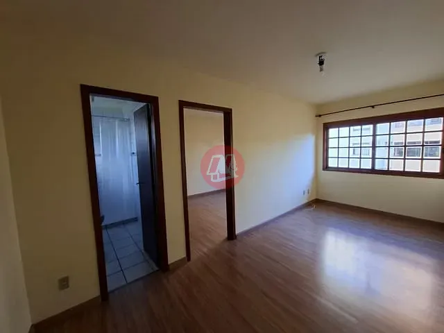 Apartamento 1 quarto e 1 banheiro, para alugar, no bairro Jardim Botânico em Porto Alegre