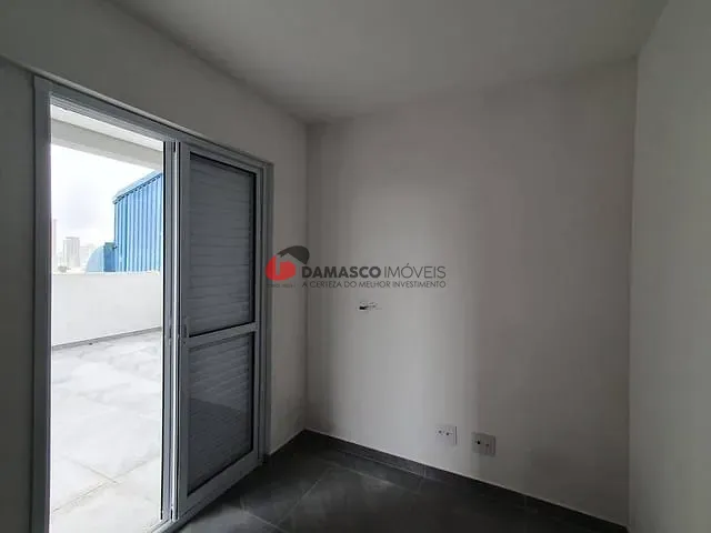 Apartamento 2 quartos e 1 banheiro, à venda, no bairro Santa Maria em Santo André