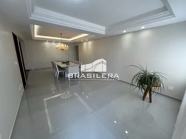 Apartamento com 340m² 4 quartos e 5 banheiros, à venda, no bairro Setor Bueno em Goiânia