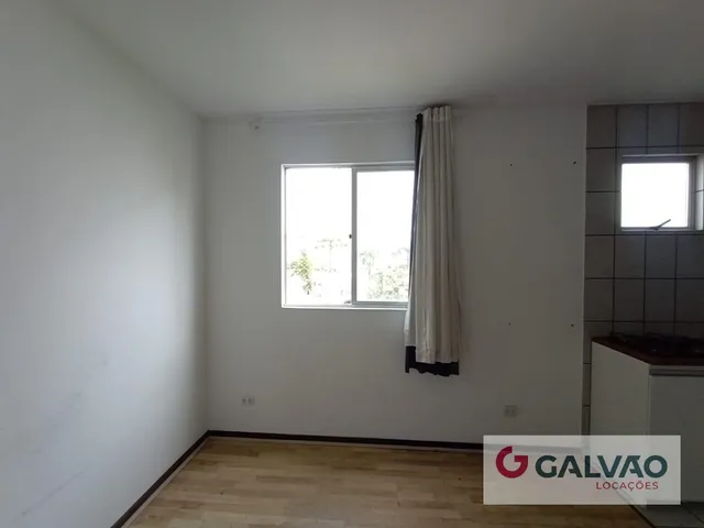 Apartamento 1 quarto e 1 banheiro, para alugar, no bairro Alto da Glória em Curitiba
