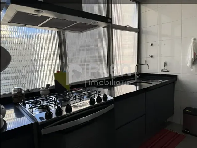 Apartamento com 173m² 3 quartos e 2 banheiros, à venda, no bairro Consolação em São Paulo