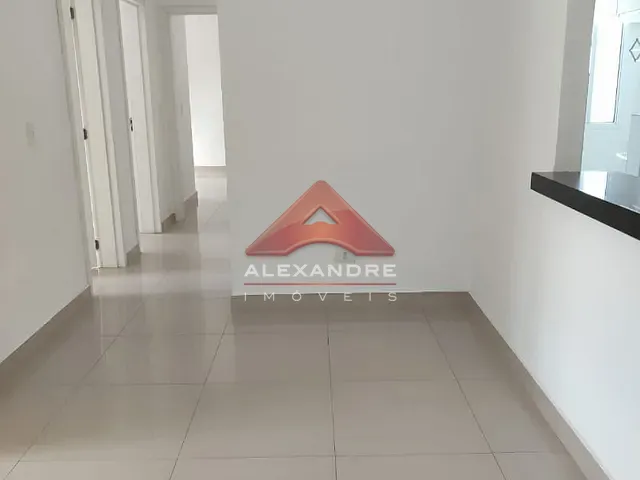 Apartamento 3 quartos e 1 banheiro, à venda, no bairro Jardim Califórnia em Jacareí