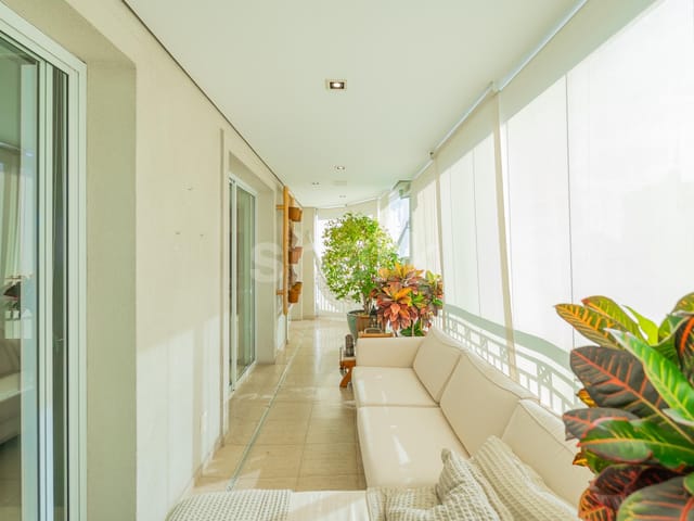 Apartamento com 239m² 4 quartos e 6 banheiros, à venda, no bairro Brooklin Paulista em São Paulo