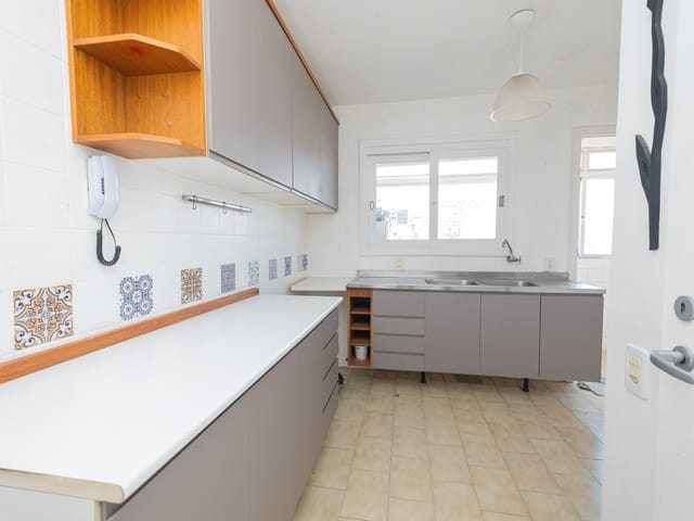 Foto do Apartamento - Apartamento à venda no Centro de Pelotas: 99 m², 3 quartos, ótima posição solar com vista para a Catedral. | UP Imóveis